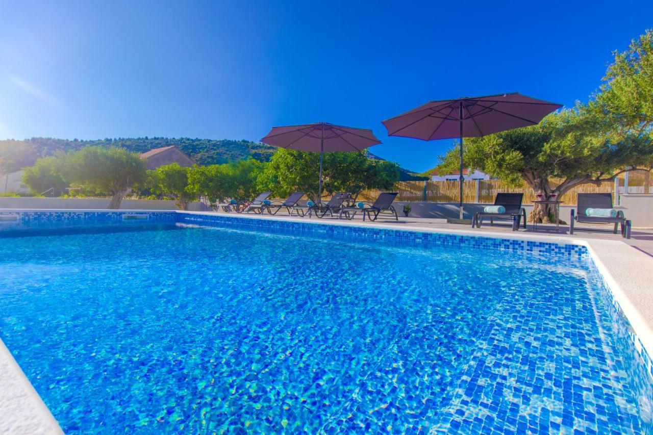 Villa Antonia With Heated Pool Dograde المظهر الخارجي الصورة