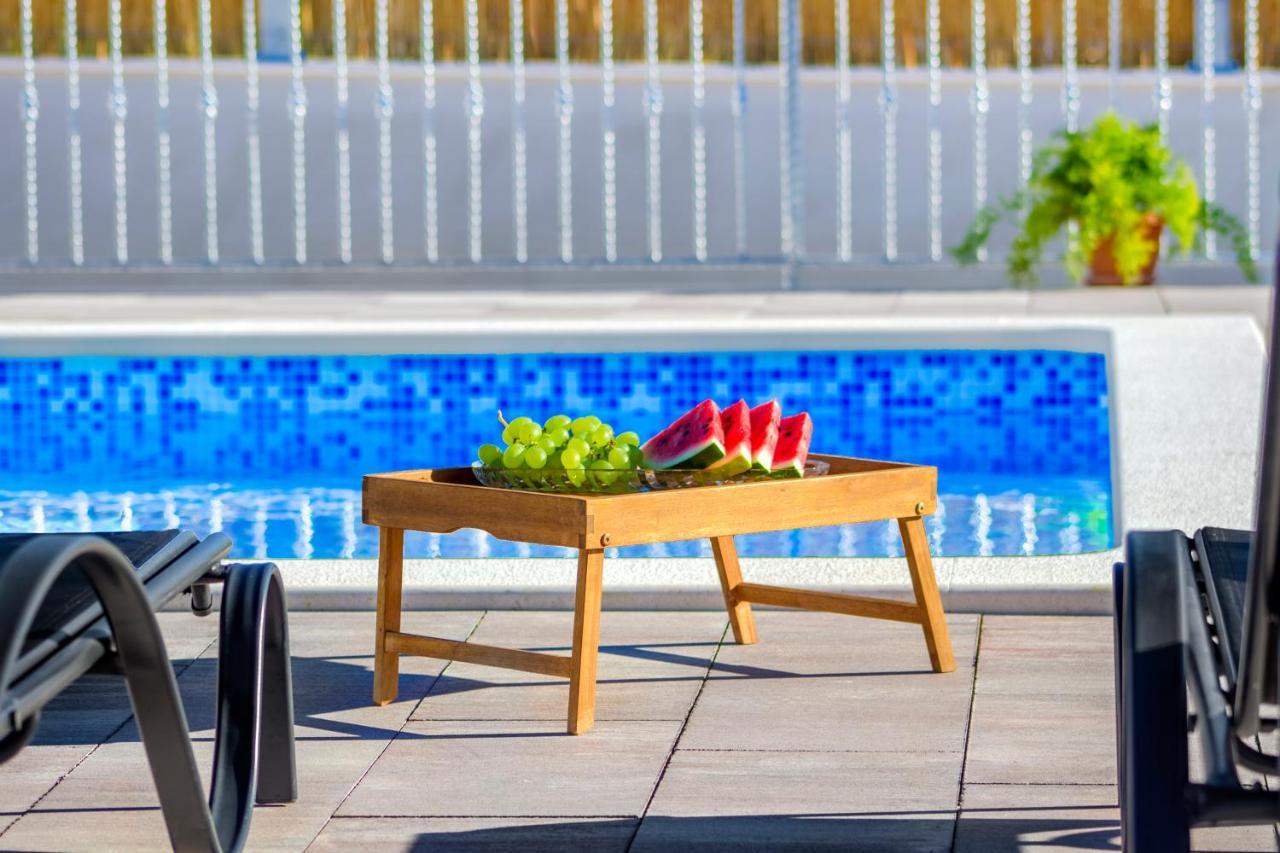 Villa Antonia With Heated Pool Dograde المظهر الخارجي الصورة