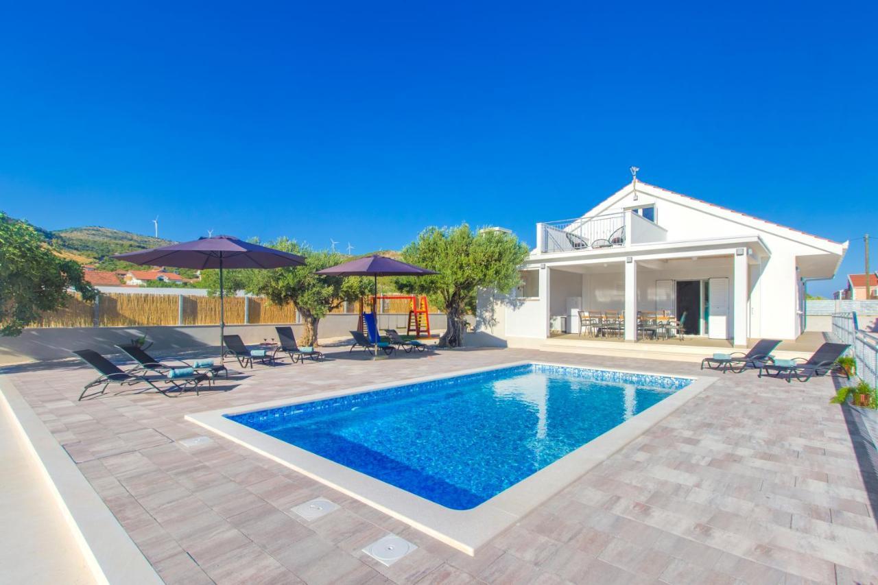 Villa Antonia With Heated Pool Dograde المظهر الخارجي الصورة