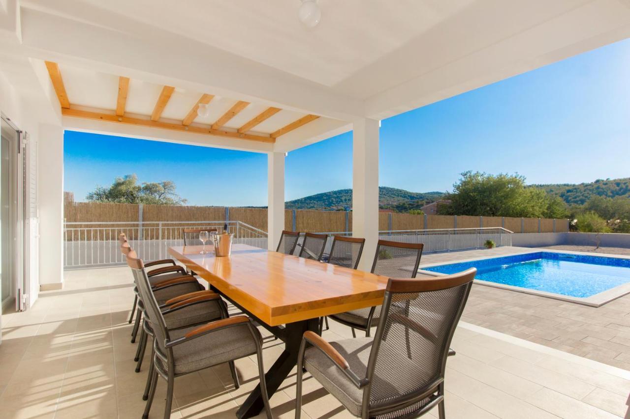 Villa Antonia With Heated Pool Dograde المظهر الخارجي الصورة
