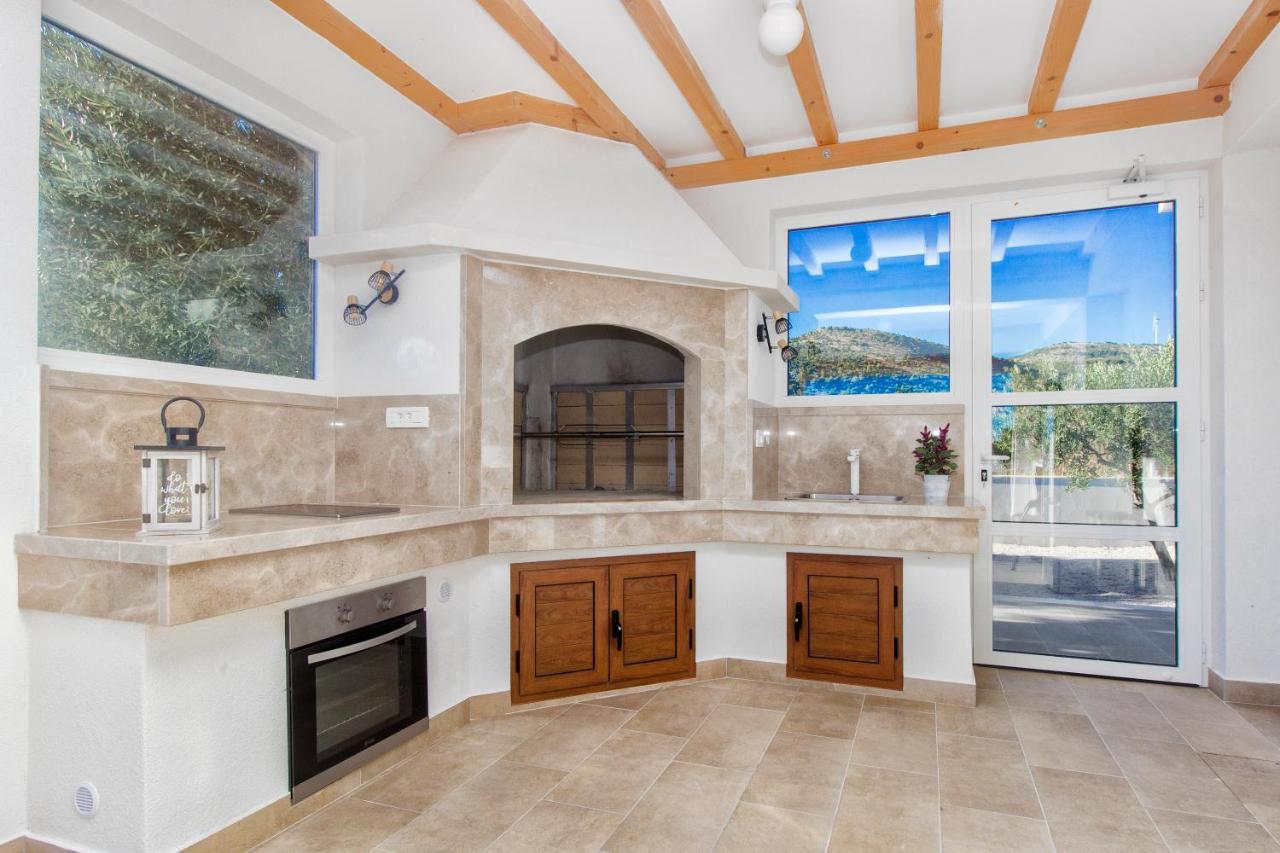 Villa Antonia With Heated Pool Dograde المظهر الخارجي الصورة